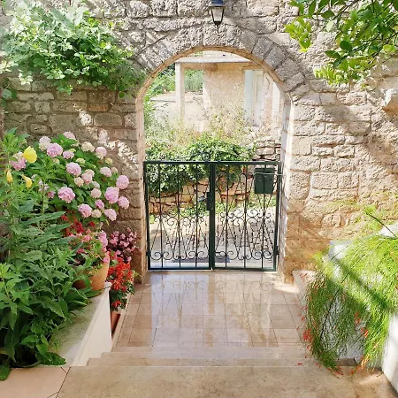 Seaview Apartamento *