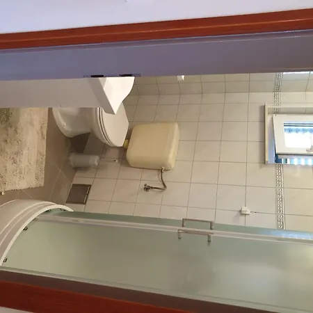 Seaview Apartament *